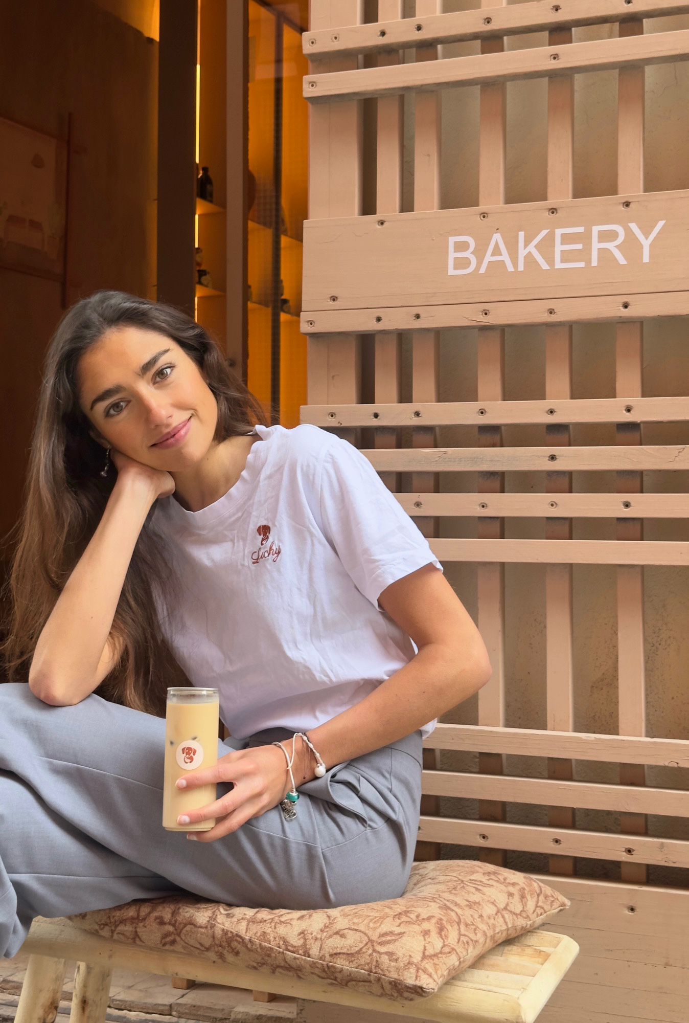 Camiseta Luchy Bakery & Café
